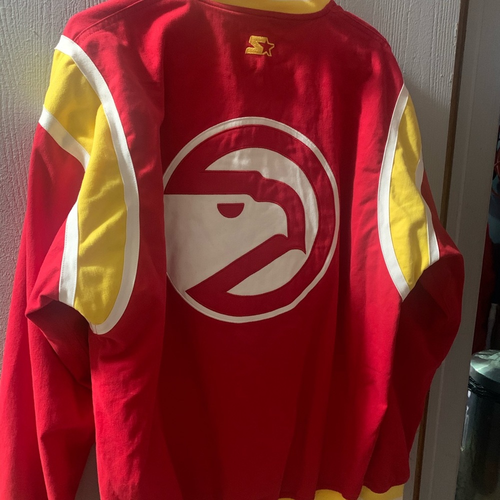ATLANTA HAWKS STARTER JACKET - Picture 1 of 3